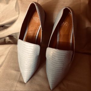 New! Light Blue textured leather pointed toe flats